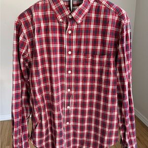 Dockers Men's Red Plaid Button-Down Shirt